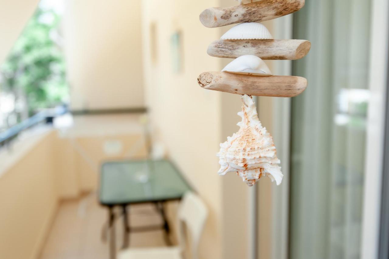 Appartamento Aegean Studio By The Sea II Peraía Esterno foto